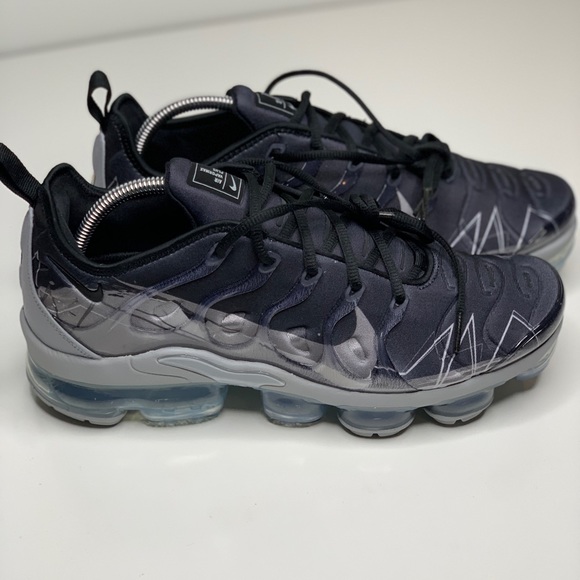 vapormax plus la requin
